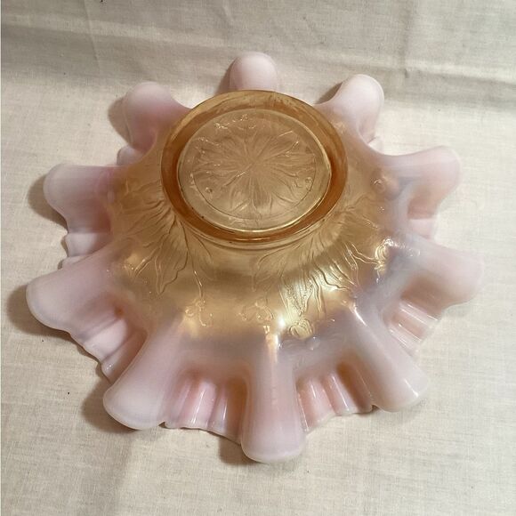 Carnival Glass Vintage Iridescent Ruffled Glass Bowl Floral Design Impressed - Picture 2 of 10